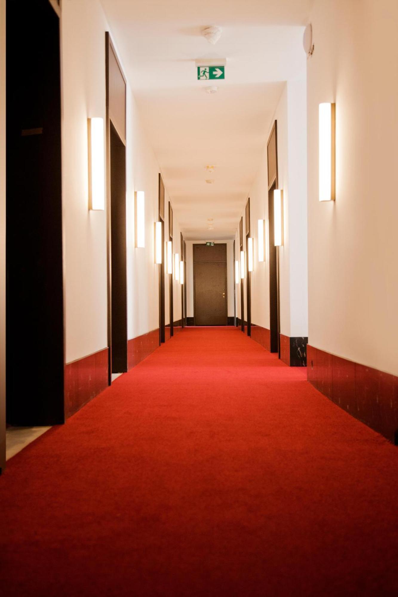 โกลด์ ปาแล โฮเทล Hotel เบอร์ลิน ภายนอก รูปภาพ